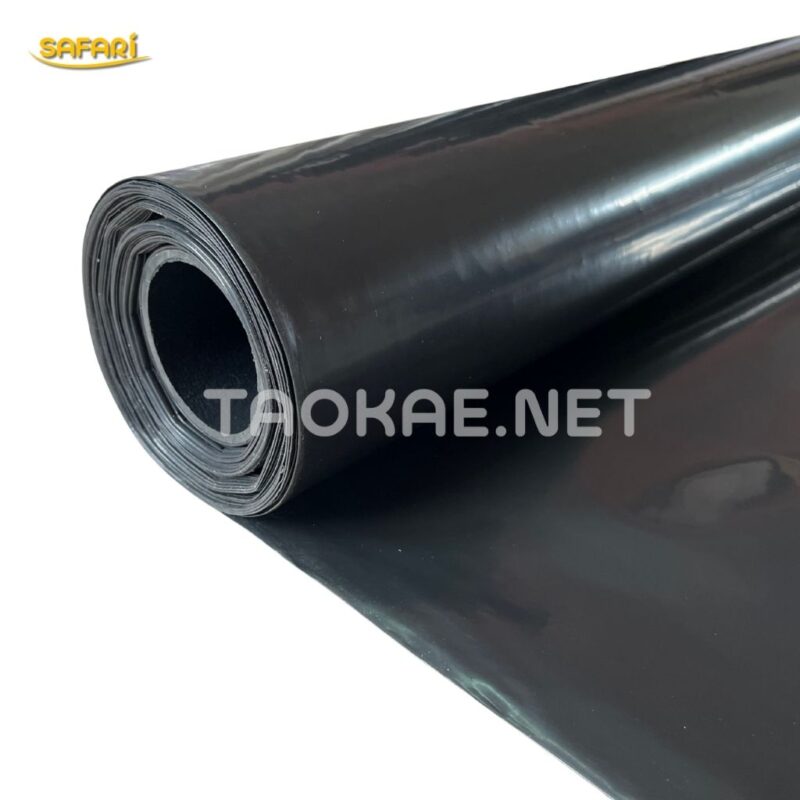 พลาสติกปูบ่อ สีดำ ระยะใกล้