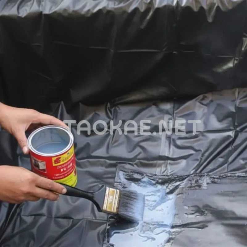 การทา น้ำยาประสานพลาสติก PE- 560 ตราแปดเซียน