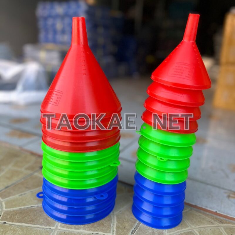 กรวยพลาสติก-2
